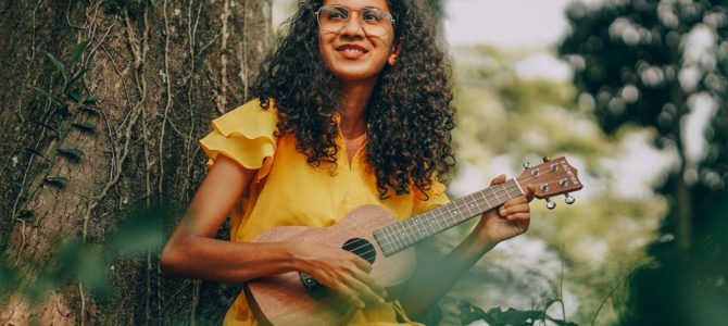 Någonstans i världen väntar en ukulele på dig Någonstans i världen väntar en ukulele på dig
